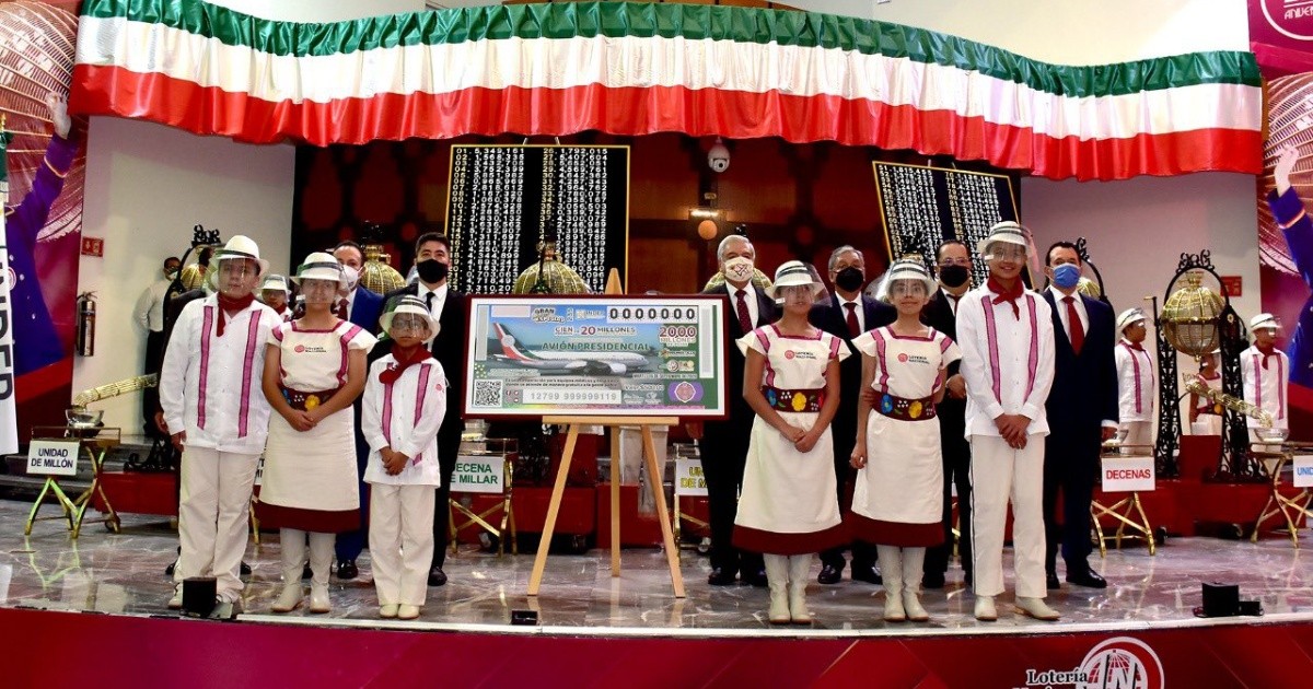 We owners of Vidanta contracts should be very proud; some of our purchase proceeds went to purchasing raffle tickets that Vidanta donated to underserved schools. One of the tickets won $950,000. The school in El Yerbaniz was a lucky winner. - Subscribers View - 9/20/20