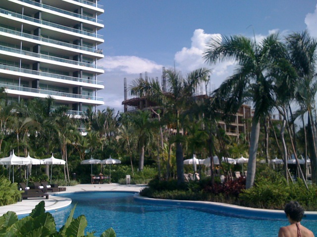 The Grand Luxxe Tower I unofficially opened in February 2010 and officially in April 2010.  Those who have stayed there feel the wait was worthwhile.