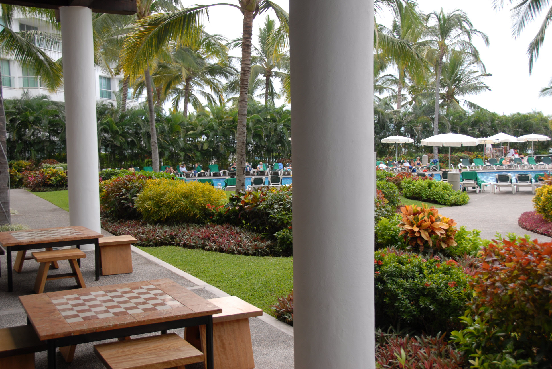 Passing through the open Sea Garden lobby leads to the ample sized swimming area.  The pool area is located only steps from the beach, which is the same beach as the beach used by the Grand Luxxe, Grand Bliss, Grand Mayan and Mayan Palace resorts in Nuevo Vallarta.