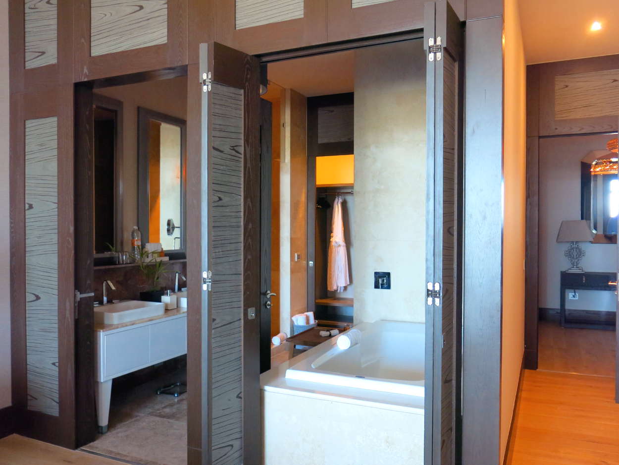 Second Master Bedroom Bath Area