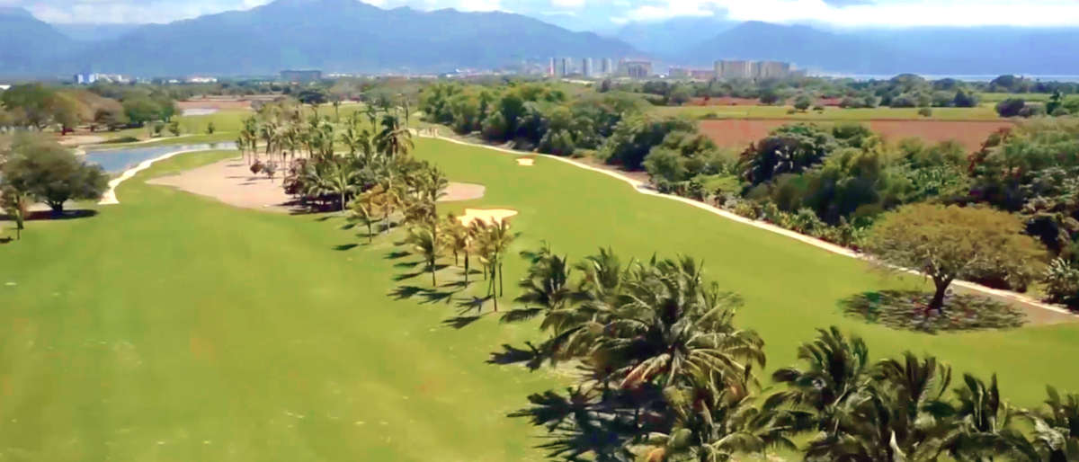 The Greg Norman golf course at Grupo Vidanta's Nuevo Vallarta property in Mexico is scheduled to open on November 15, 2015.  The Greg Norman golf course is across the Ameca River toward Puerto Vallarta and is the newest course offered by Vida Golf.  In addition to the Greg Norman course, the Jack Nicklaus course is also located on Grupo Vidanta's Nuevo Vallarta property.  These two courses offer guests two great golf options to play without leaving the property.