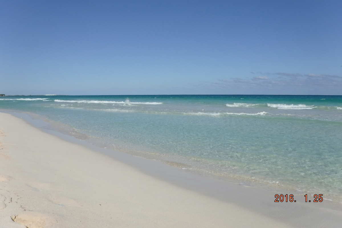Playa del Secreto is north of the Luxxe Property and offers perfect swimming and snorkeling opportunities.