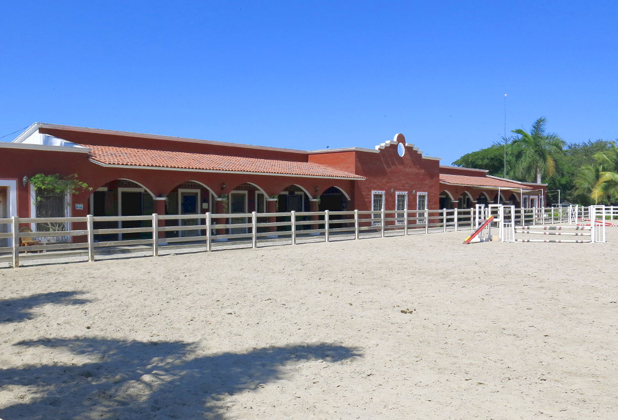 Horse Stable Barn On Boca De Tomates Road