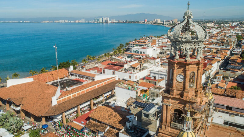 The Mayor of Puerto Vallarta pushed the Emergency Button today and has imposed new guidelines to increase social distancing and new limits on density in stores and restaurants. Stay tuned... - 10/30/20